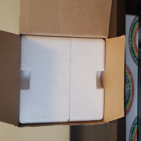 WBSS Tasmanian Devil snow globe - Picture 3 of 7